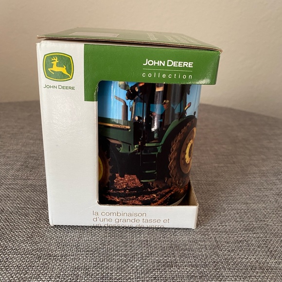 John Deere Mug and Coaster set in original packaging. - Picture 10 of 13